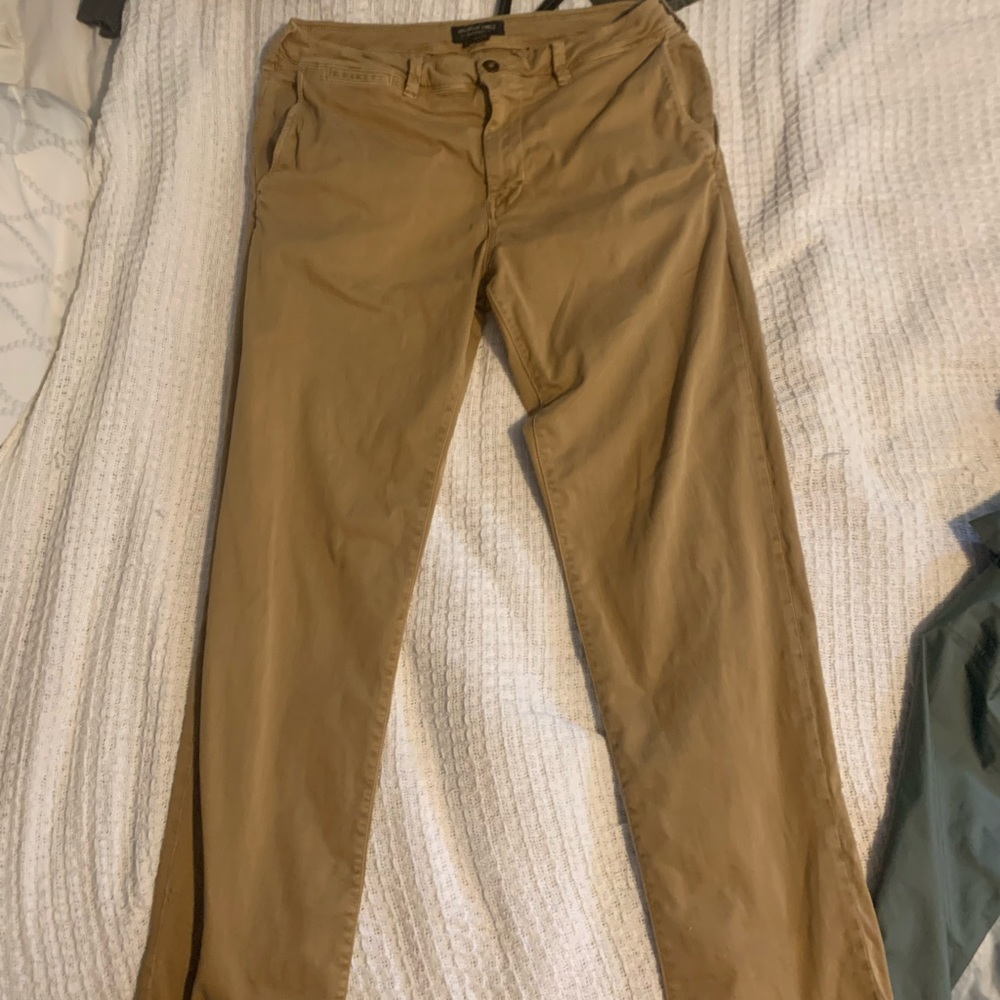 American eagle khakis